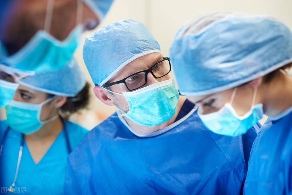 陈凡医生——原发性气管肿瘤的外科治疗,附16例报告