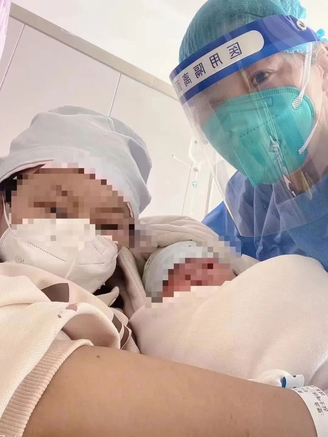 *藏西**阜康医院白荣荣喜获“*藏西**十佳护士”荣誉称号