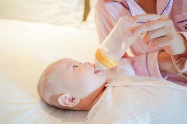 孩子不接受奶粉怎么断奶,宝宝断奶不愿意接受奶粉怎么办