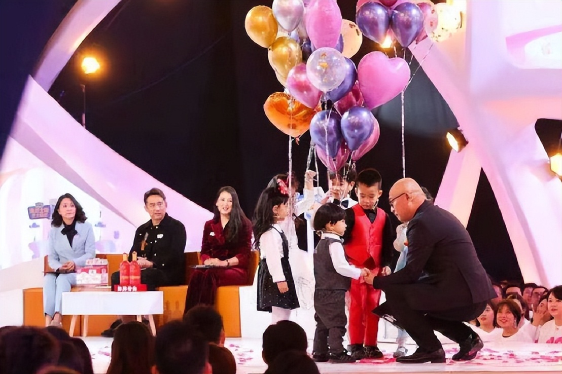 孟非和乐嘉在非诚勿扰哪一期,非诚勿扰和孟非长得很像的是哪期