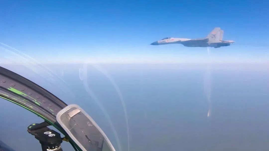 向日夜坚守边关的人民子弟兵致敬,春节向坚守岗位的人民子弟兵致敬