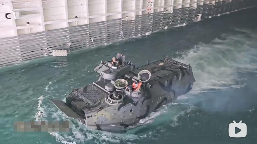 泰国071e登陆舰内部展示,中国卖给泰国的军舰