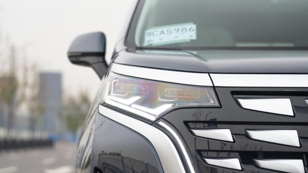 国产汽车比亚迪mpv腾势,国产mpv排行榜前十名腾势