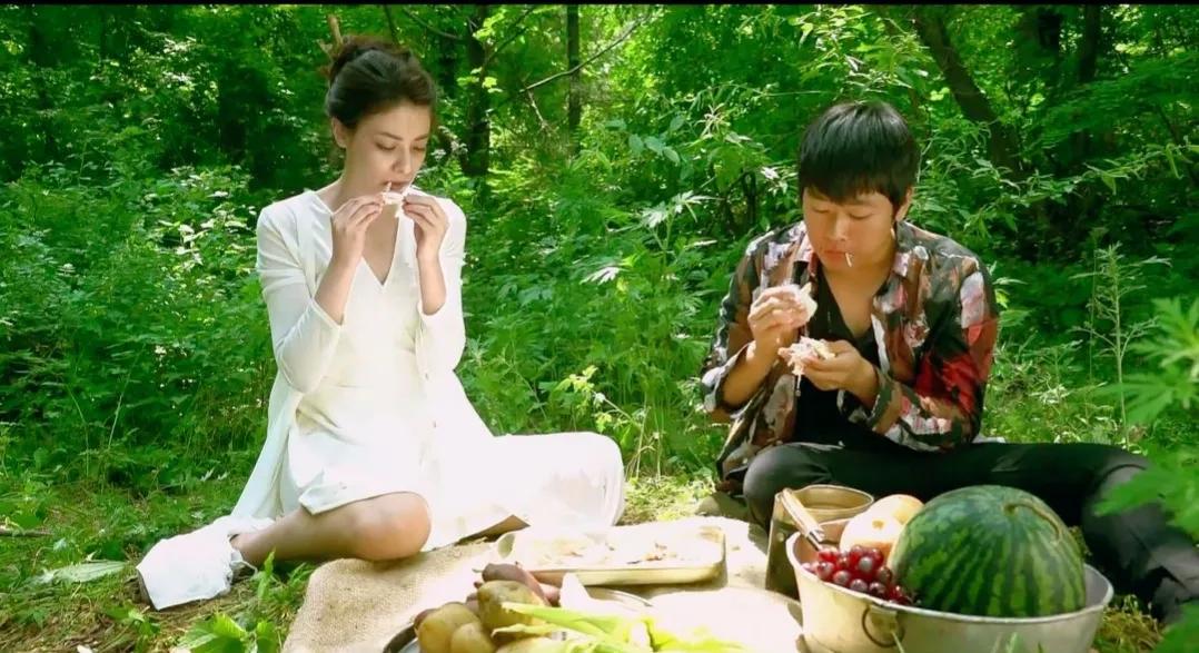 搞笑韩国电影推荐大片9.0以上评分,韩国经典电影推荐大片9.0以上评分