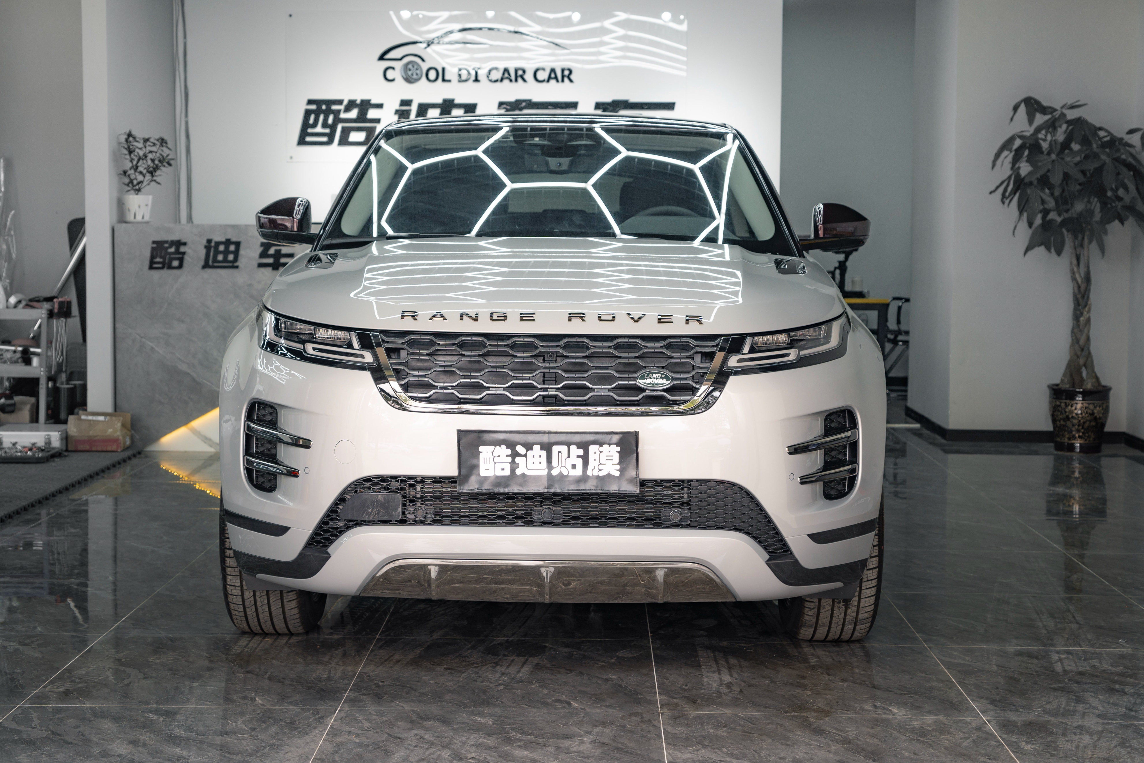 汽车全车贴膜改色合法吗,汽车贴膜改色要多少钱