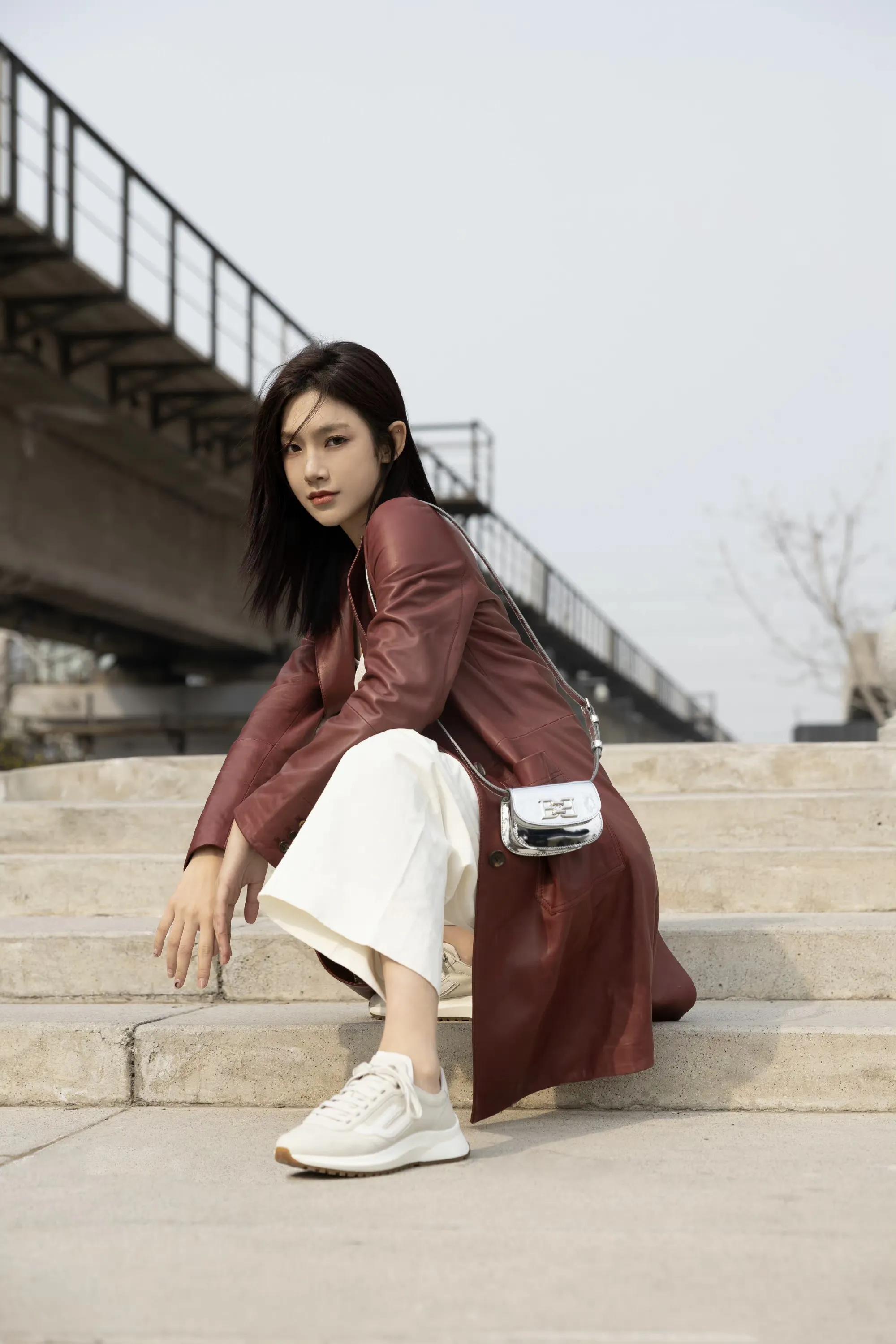 bally春夏新款outline小飞鞋,bally推出2022七夕限定系列