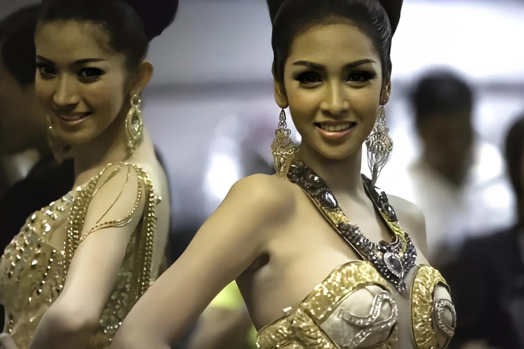 男人变成女人会有什么感觉,男人变成女生是什么感觉