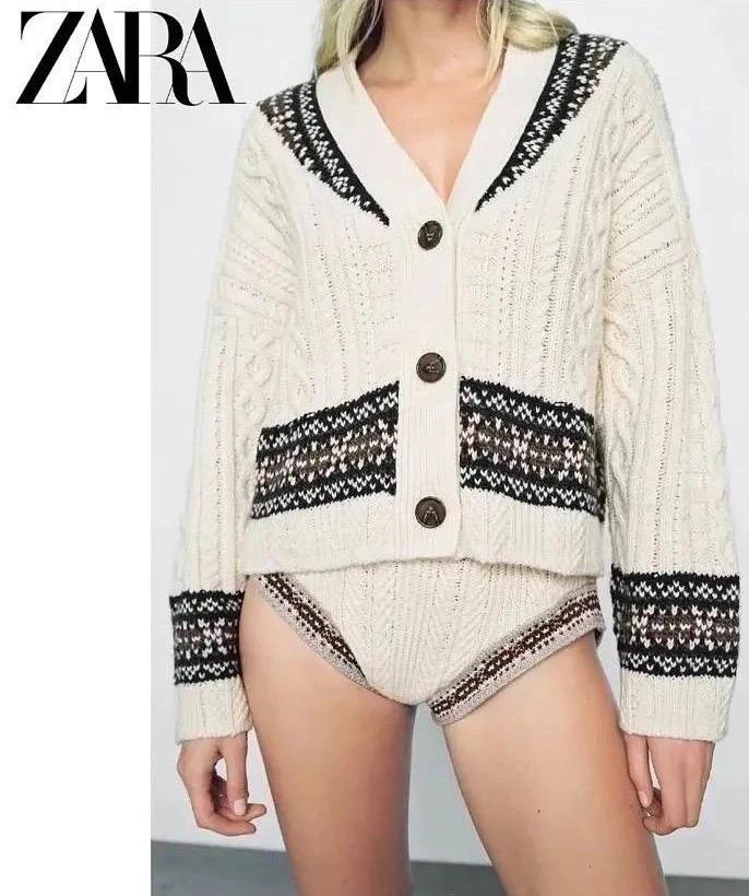 董洁黄色裙子黑色裤子,董洁穿钻石短裤引热议