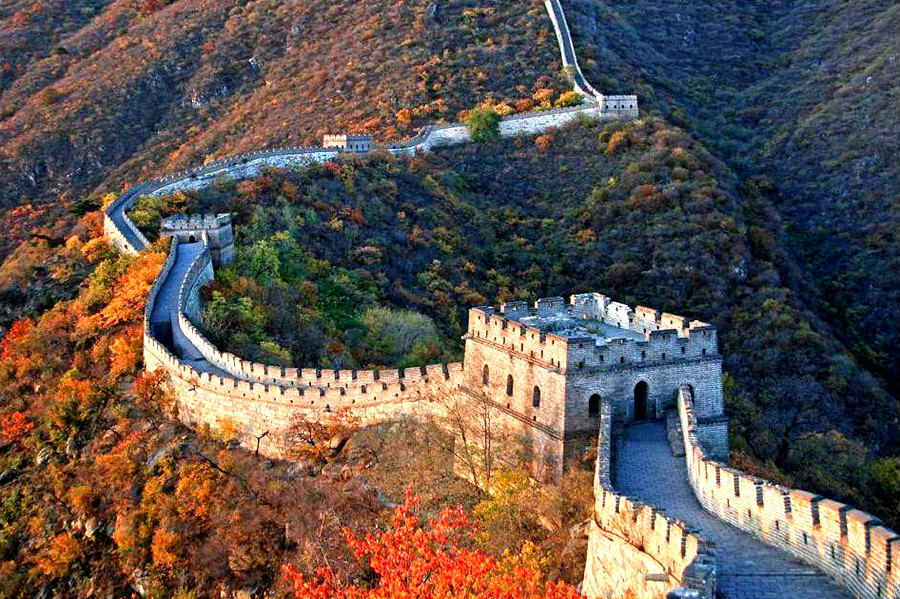 万里长城慕田峪图片,万里长城最精华的部分金山岭