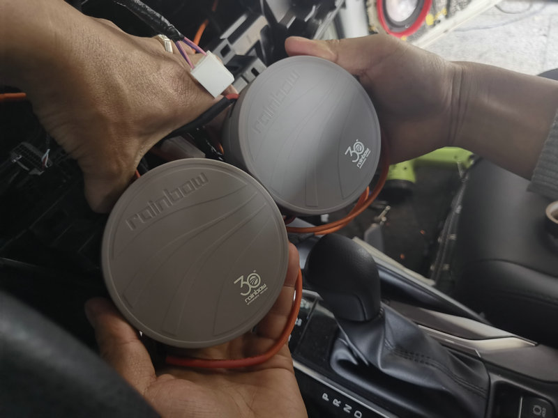 丰田雷凌19款原车音响试听,2021款丰田雷凌双擎音响升级