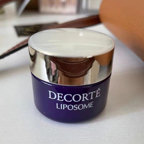 面霜补水保湿改善暗黄,干燥补水最好的面霜