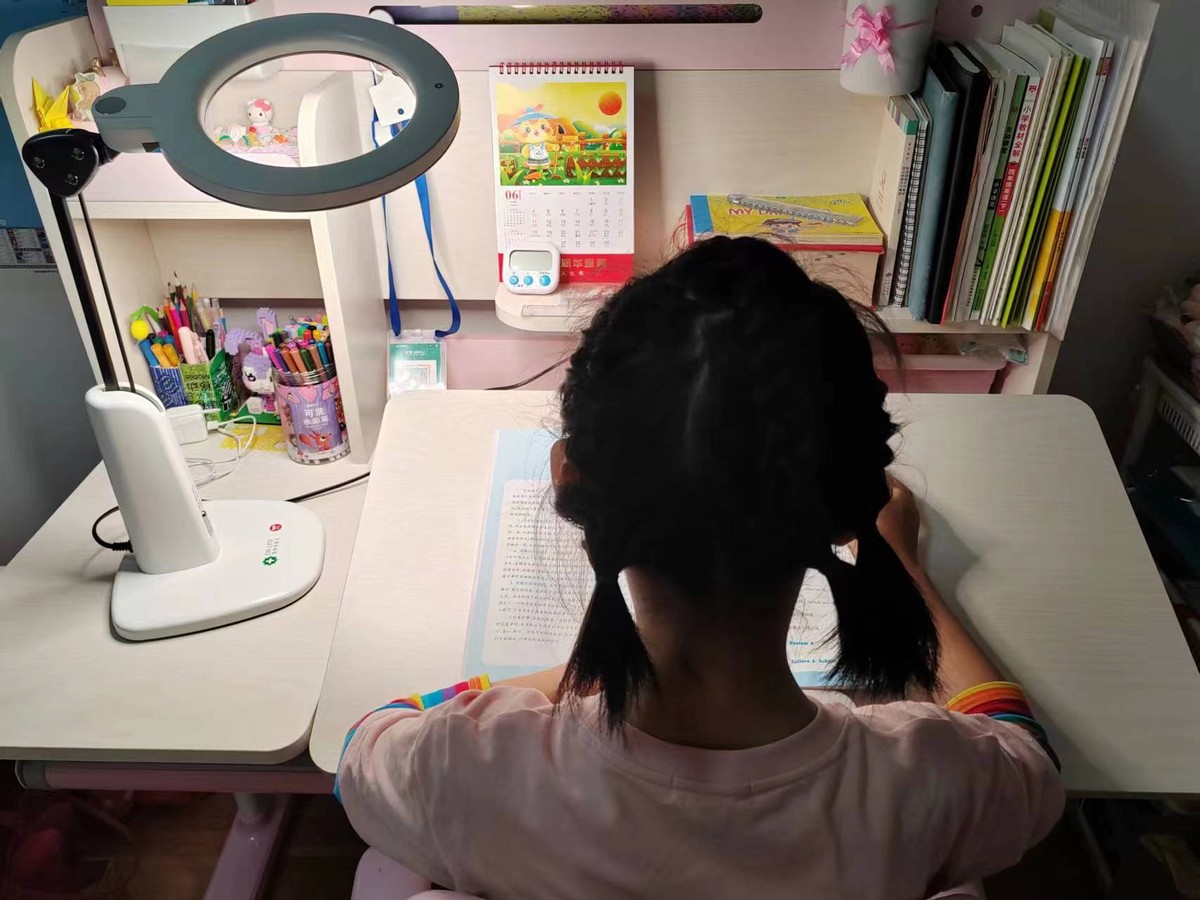 儿童护眼灯6-12岁,爱德华医生天使之光2台灯