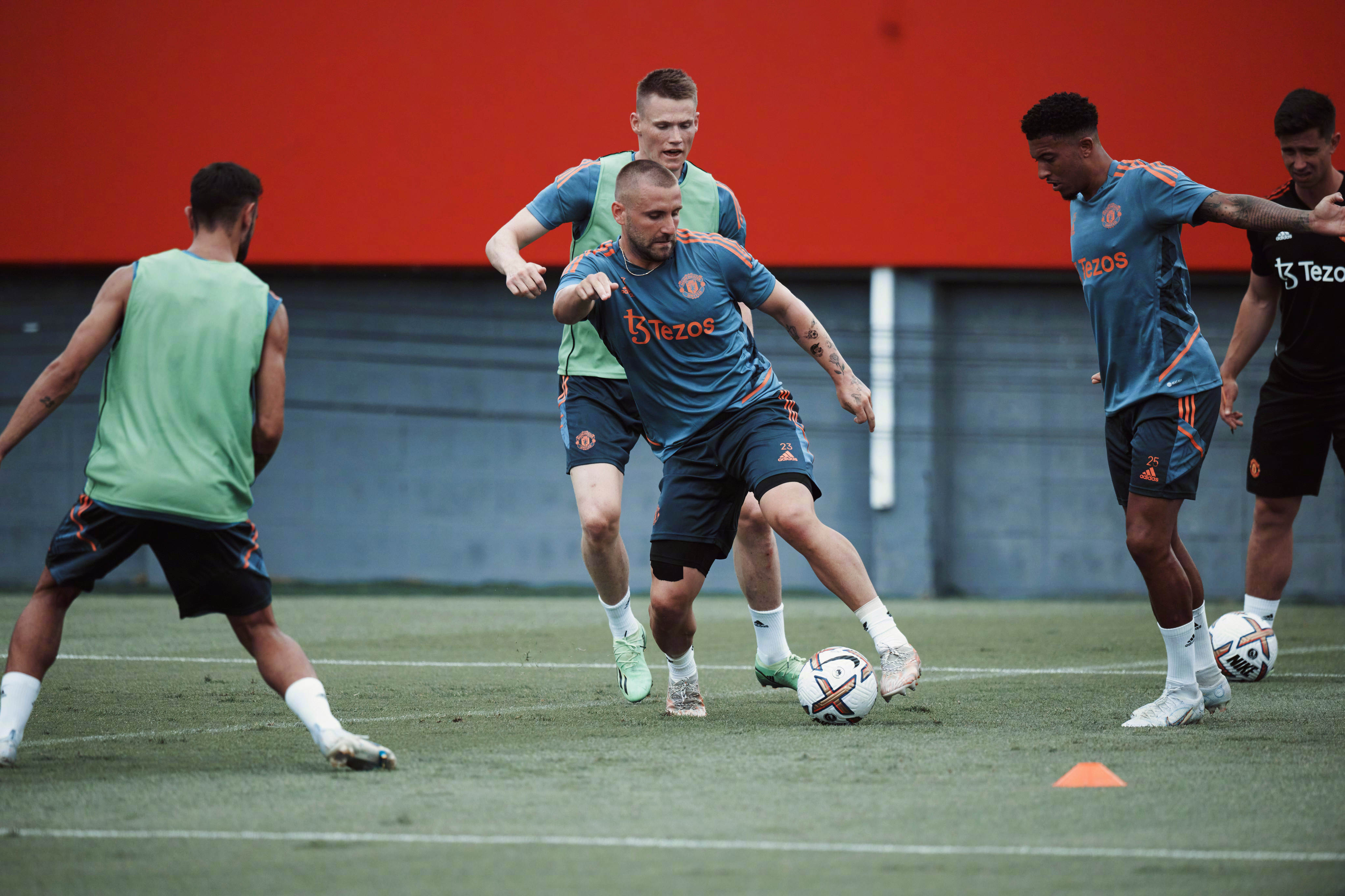 他因伤病丢了位置！去年曾是世界第一边翼，今年状态不佳地位尴尬