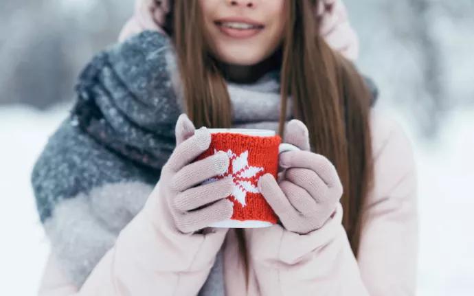 天气一冷皮肤痒该怎么治,天气冷皮肤干燥脱皮发痒怎么办