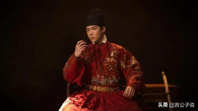 穿飞鱼服最好看的男明星,男演员穿飞鱼服