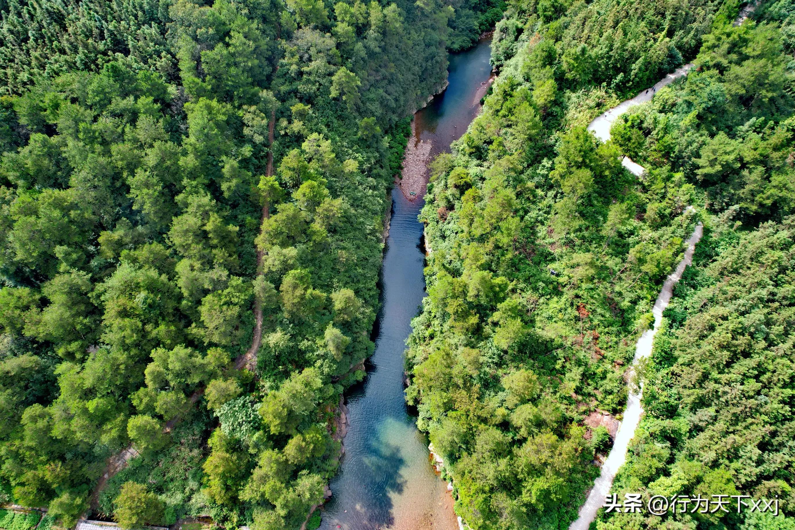 避暑天堂惹人醉完整版,避暑胜地康养天堂