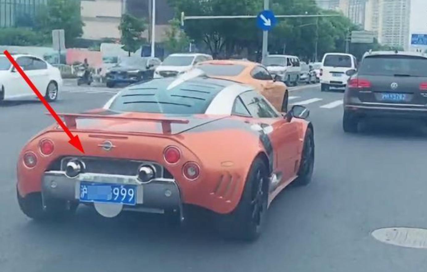 上海复古跑车,上海复古敞篷老爷车白色豪车