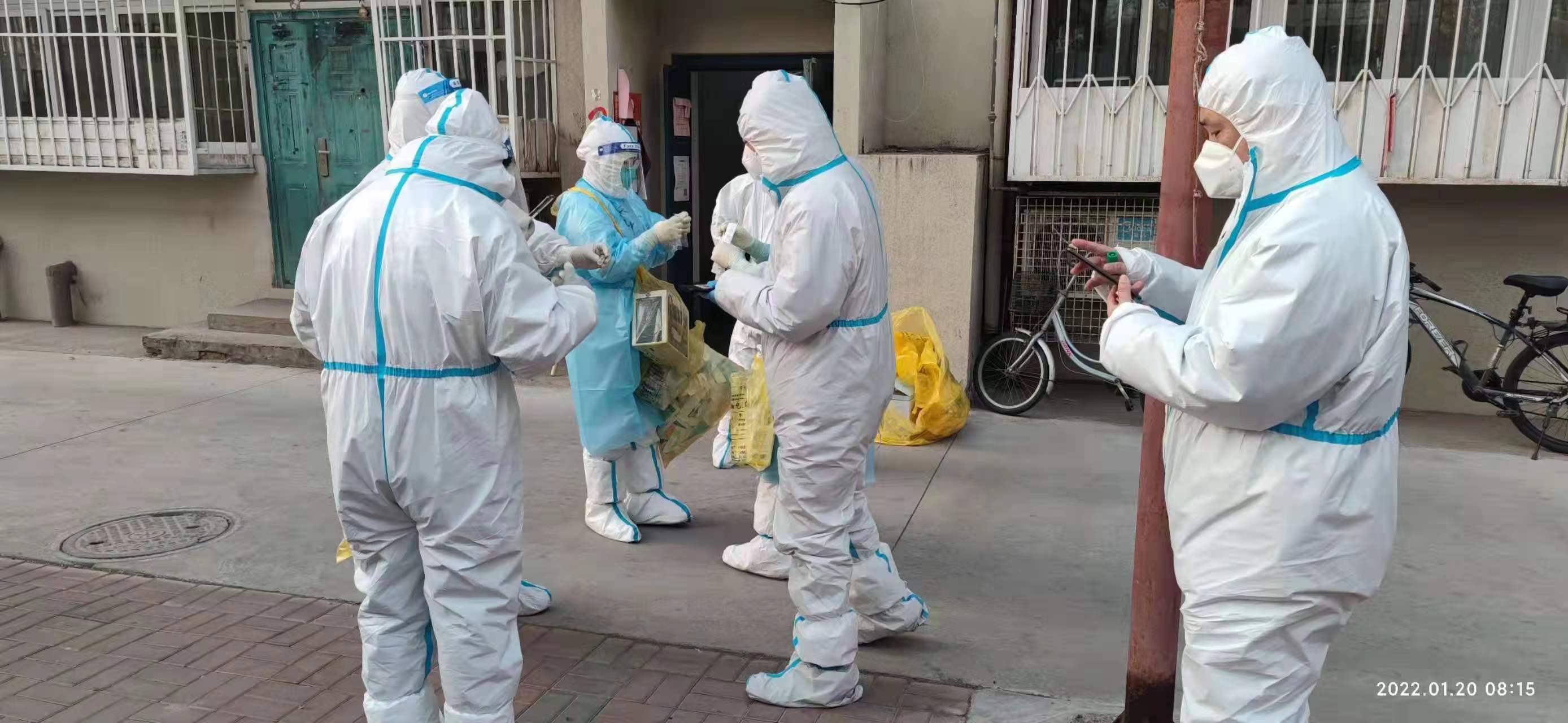 贾梦旋和王帅虎的“抗疫”故事