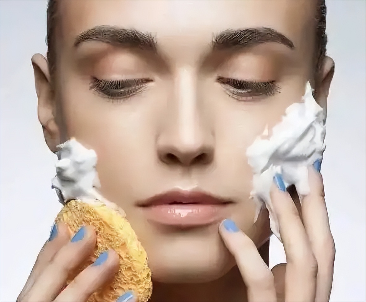 面部红血丝形成的六大原因看这里,脸上有红血丝是什么病的前兆吗