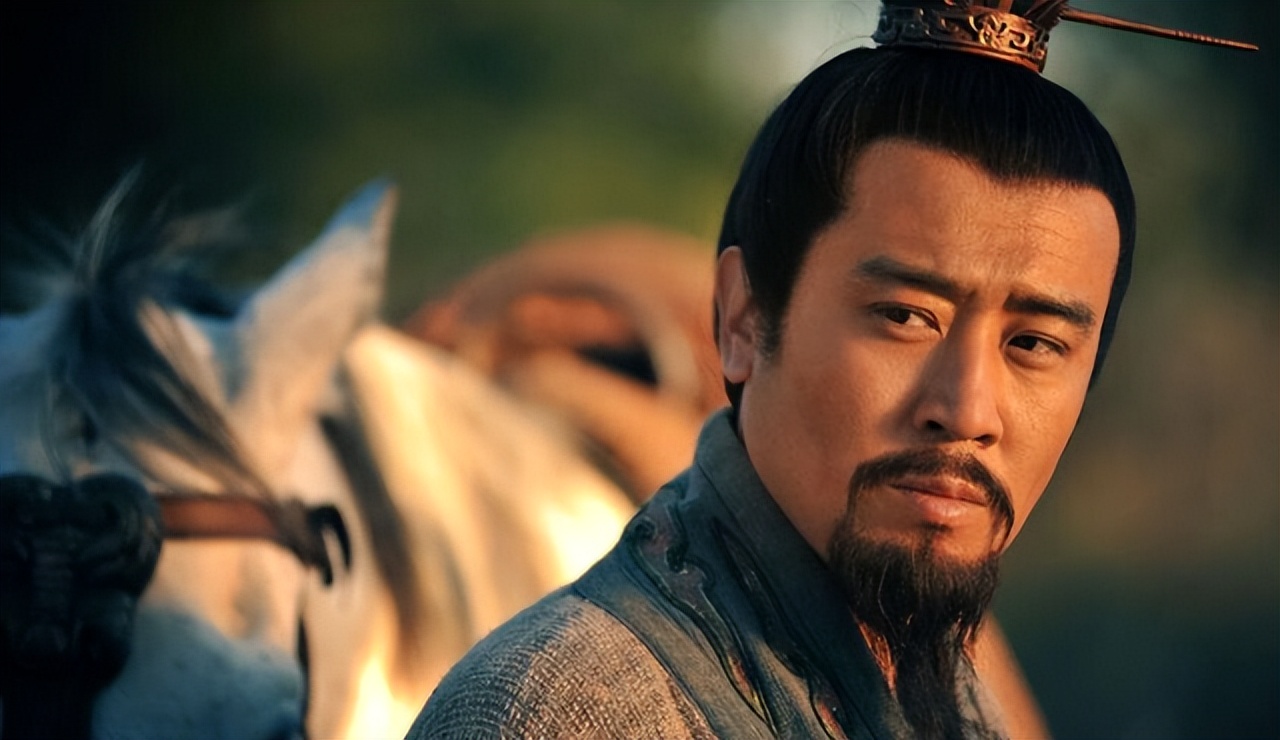 把皇帝演活,把皇帝演了个遍