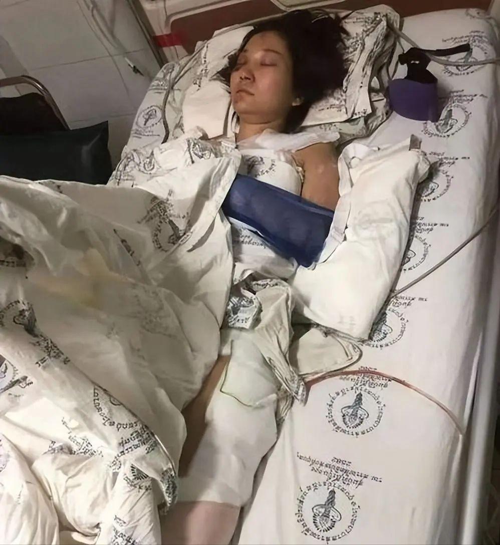 消失的她原型为泰国坠崖案,消失的她原型坠崖当事人