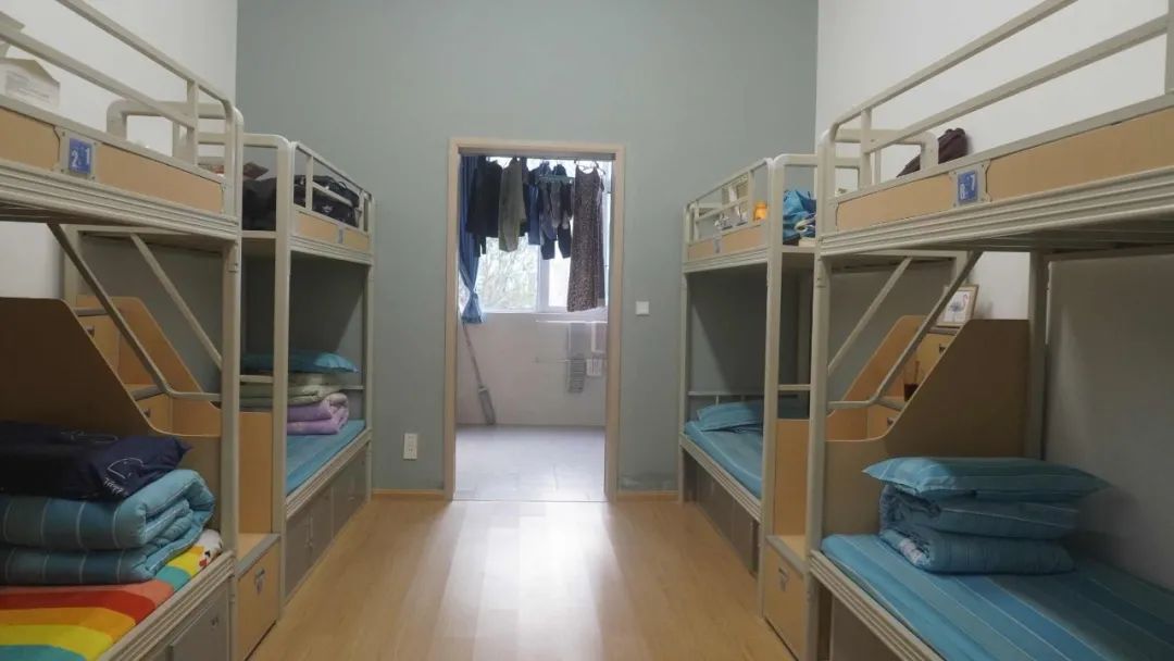 缁甸槼涓滆景楂樼骇涓鎺㈡牎,缁甸槼涓滆景楂樼骇涓鎺㈣