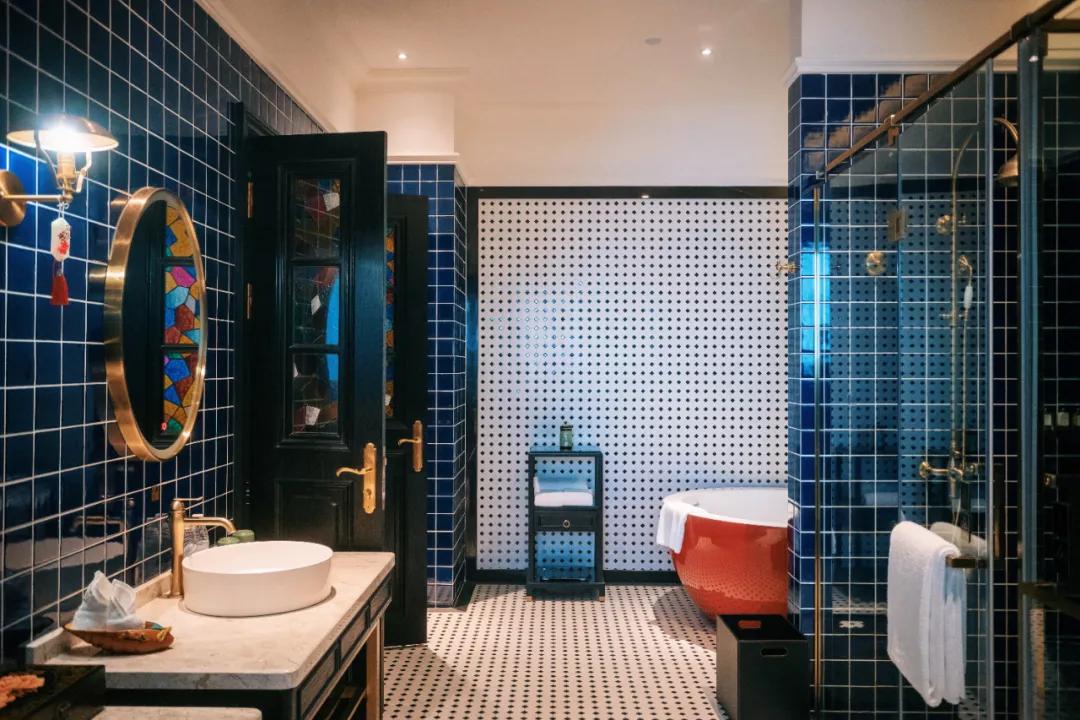 成都住哪里便宜又方便攻略,成都待半个月怎么住最划算