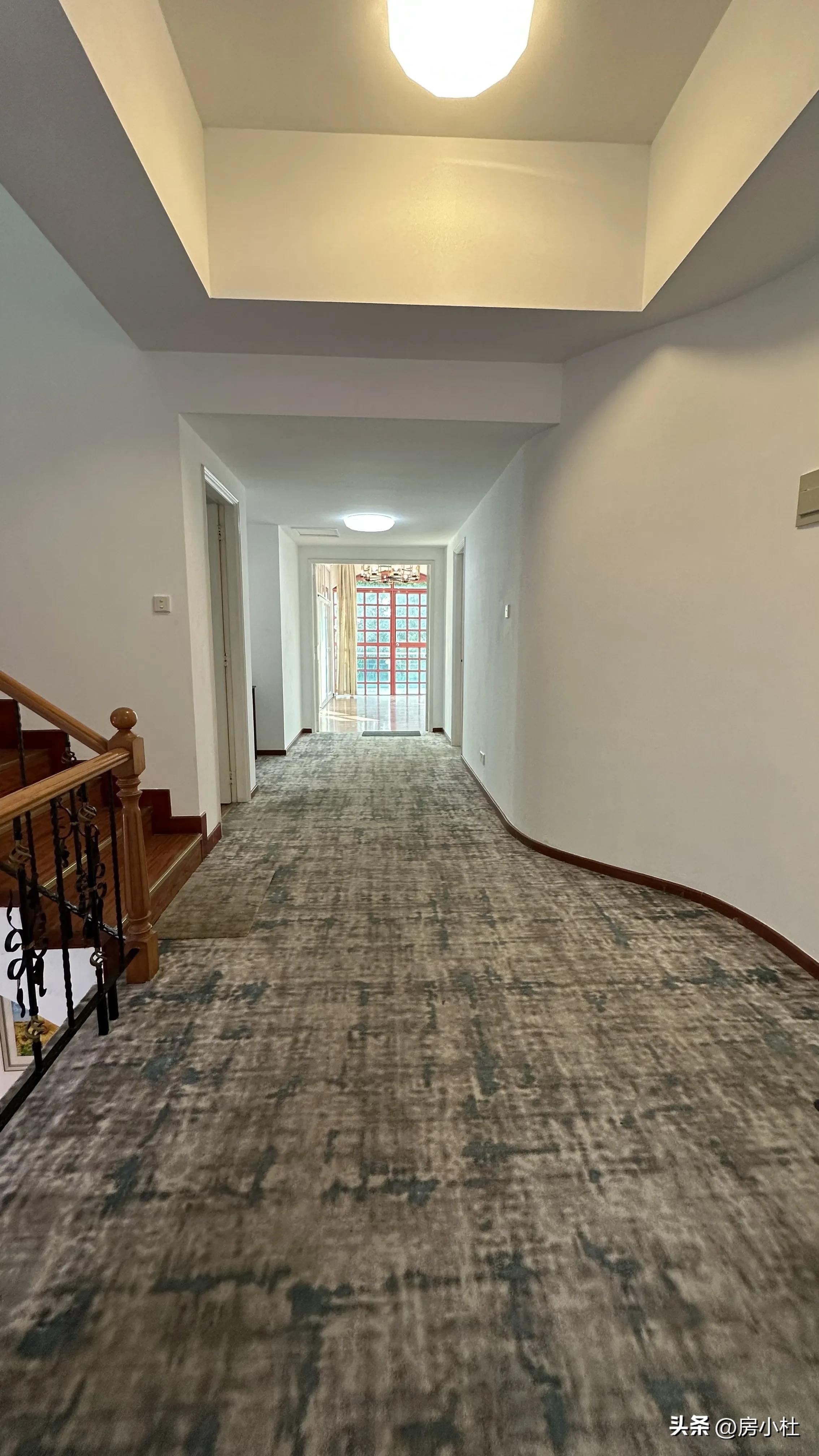 网红都喜欢租别墅吗,多少网红租同一别墅