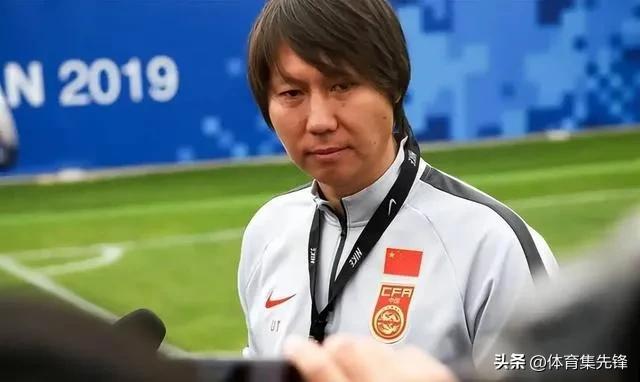 墙倒众人推的事件,沈阳李铁足球基地