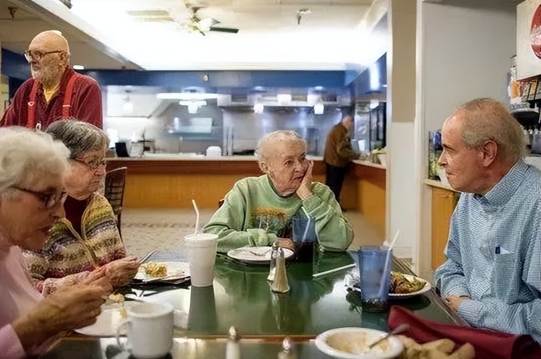 澳洲本地人都在吃什么？高糖、重油的他们为啥平均寿命能到82