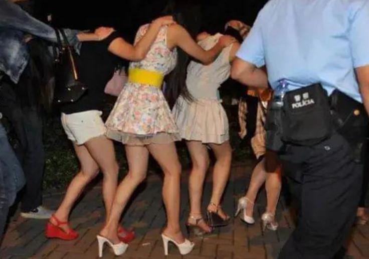 祸害女性的“液体快乐丸”多可怕?“听话水”为何会让人乖乖听话