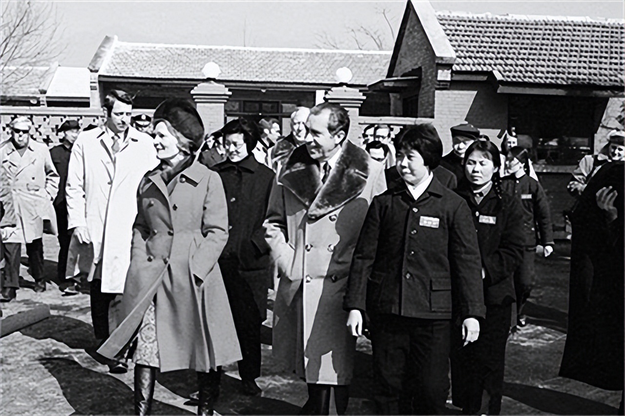 尼克松访华茅台回收价格,1971年尼克松访华喝的什么茅台