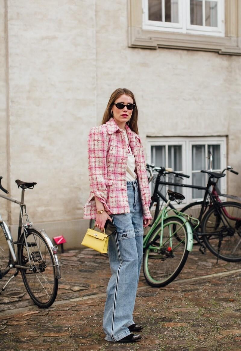 牛仔阔腿裤怎么穿显瘦,牛仔阔腿裤新穿搭