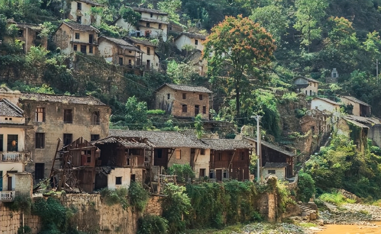 重庆周边三小时车程的小县城推荐,离重庆最远的省