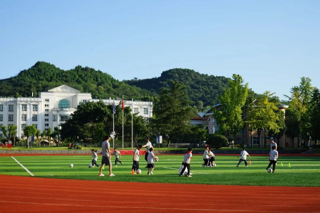 快乐体育运动开幕式,快乐运动活力无限趣味运动会