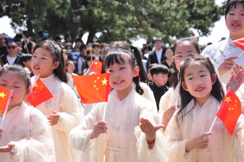 “青青之岛，爱乐之城”第十三场小提琴快闪活动精彩上演