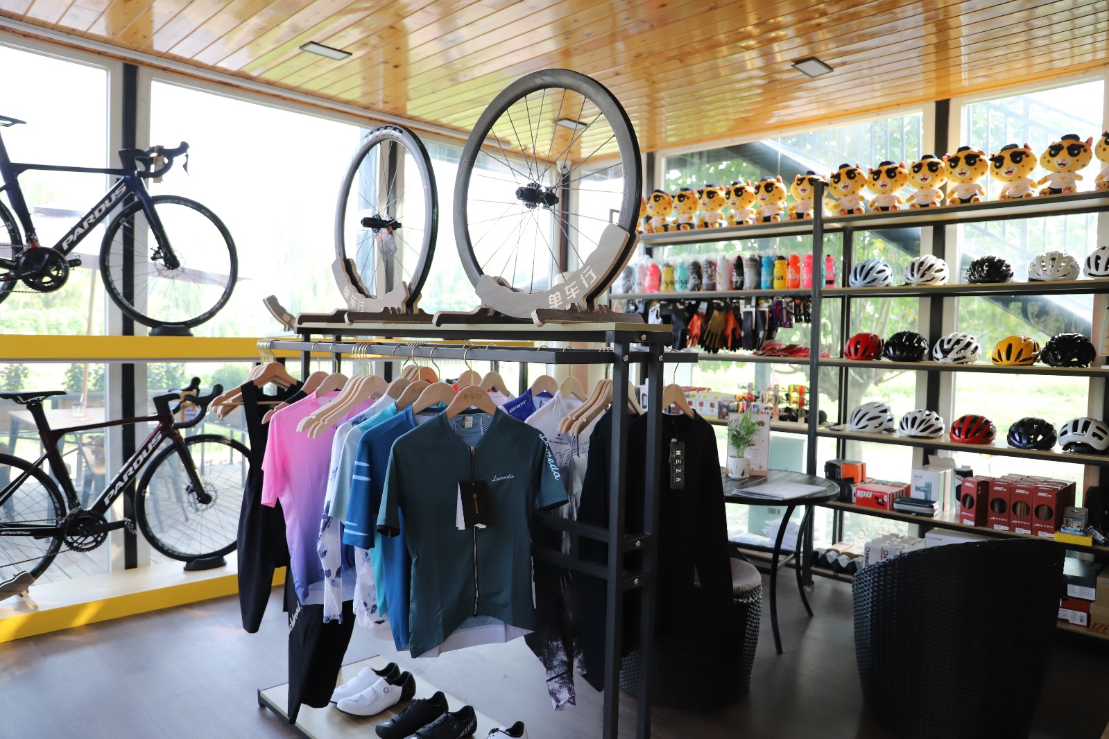 瑞豹自行车概念店,瑞豹成都自行车店