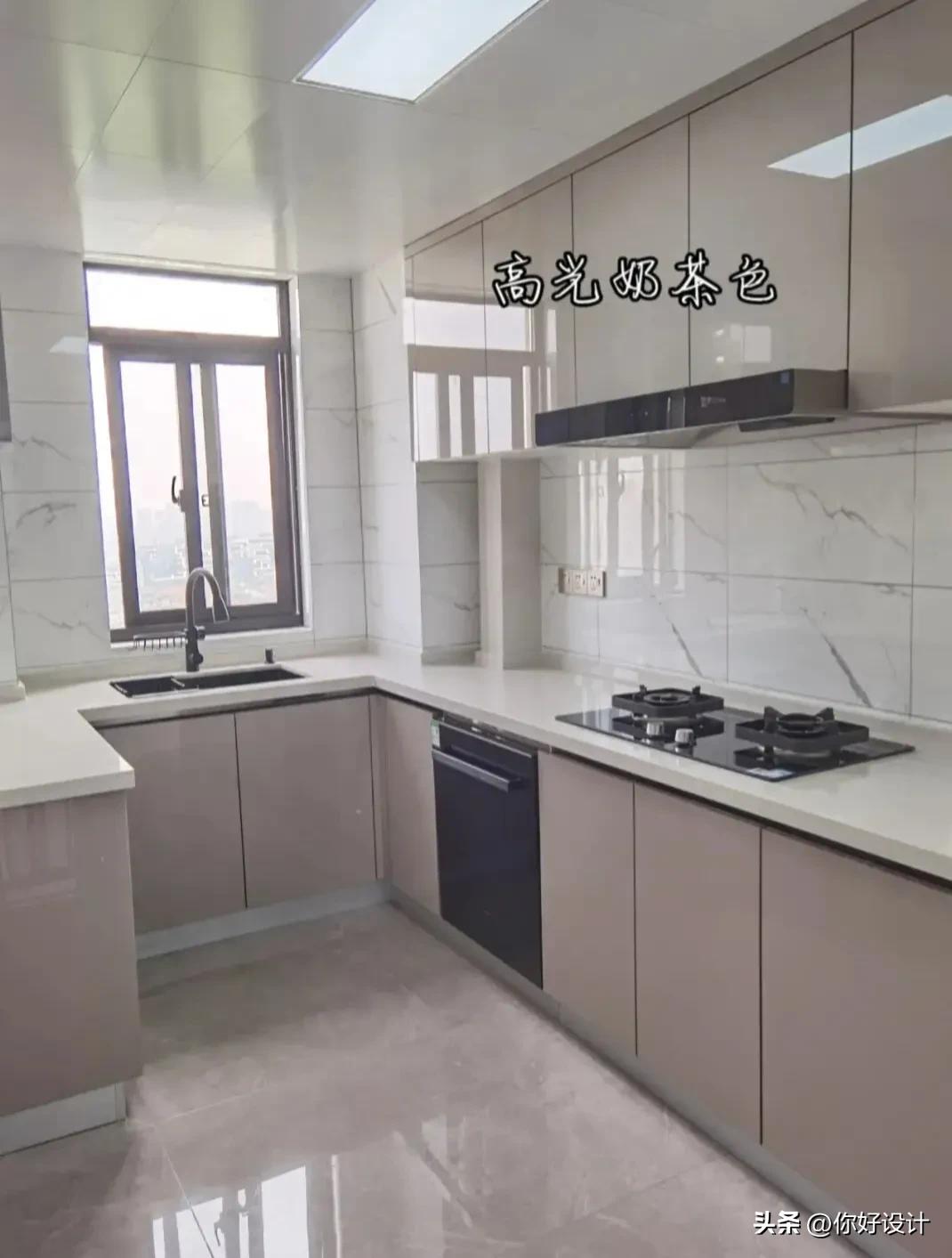 橱柜颜色搭配效果图,橱柜与瓷砖颜色搭配