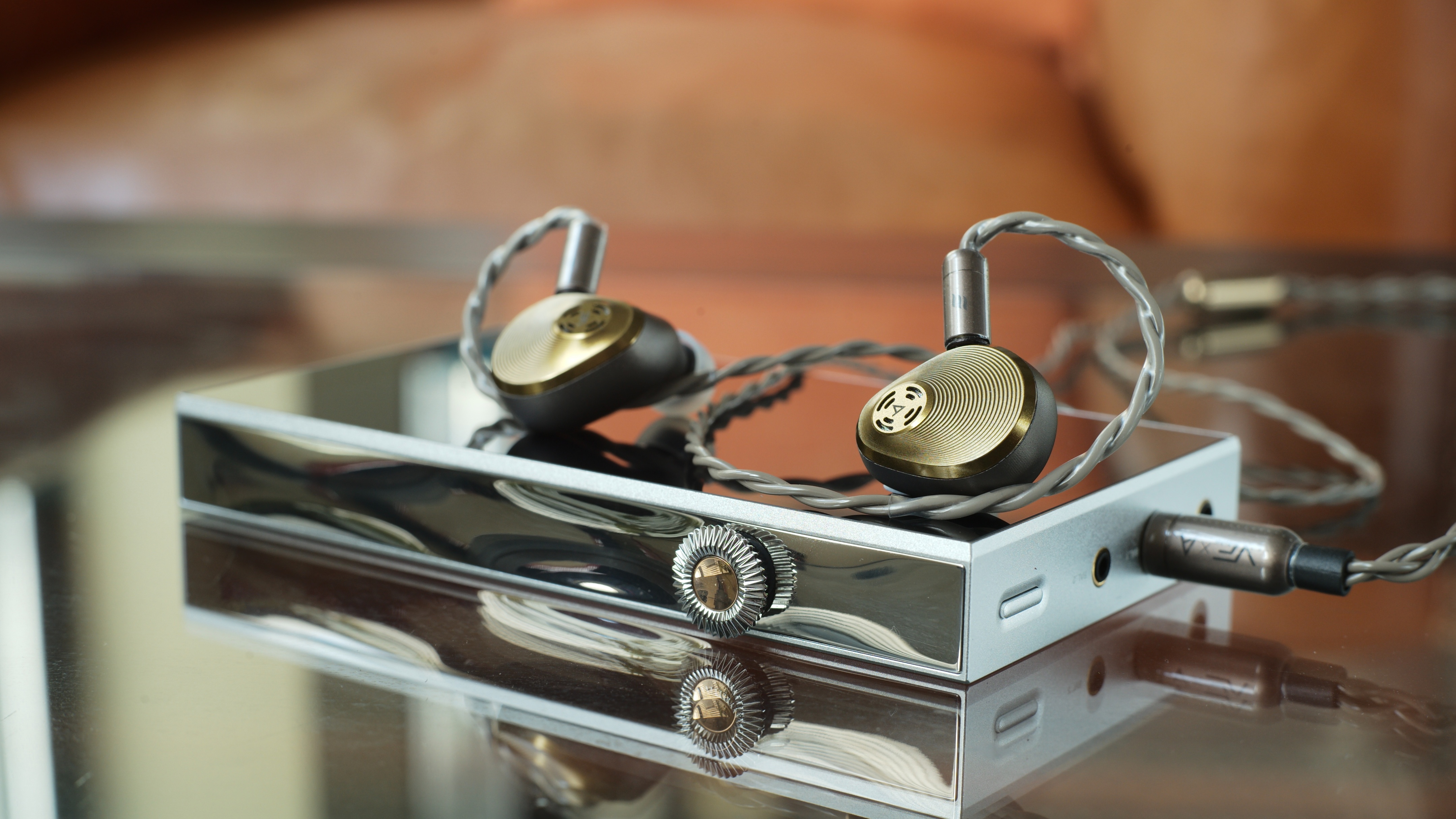 鑱斿悕鑰虫満aura,akaura鑰虫満