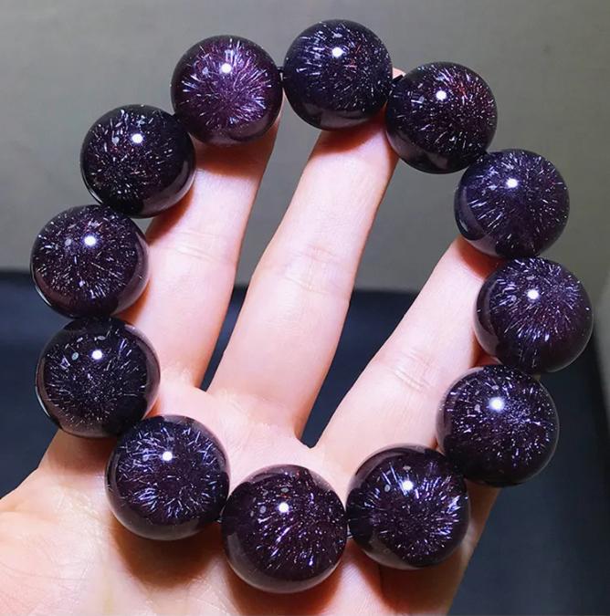 如何识别一条手串珠的好坏,怎么样识手串珠的好坏