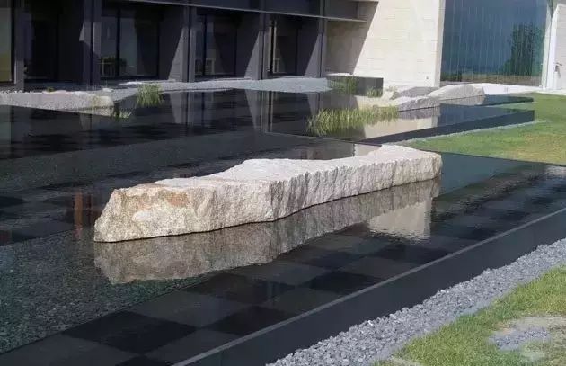 大山里捡回来的石头,大山里的石头块