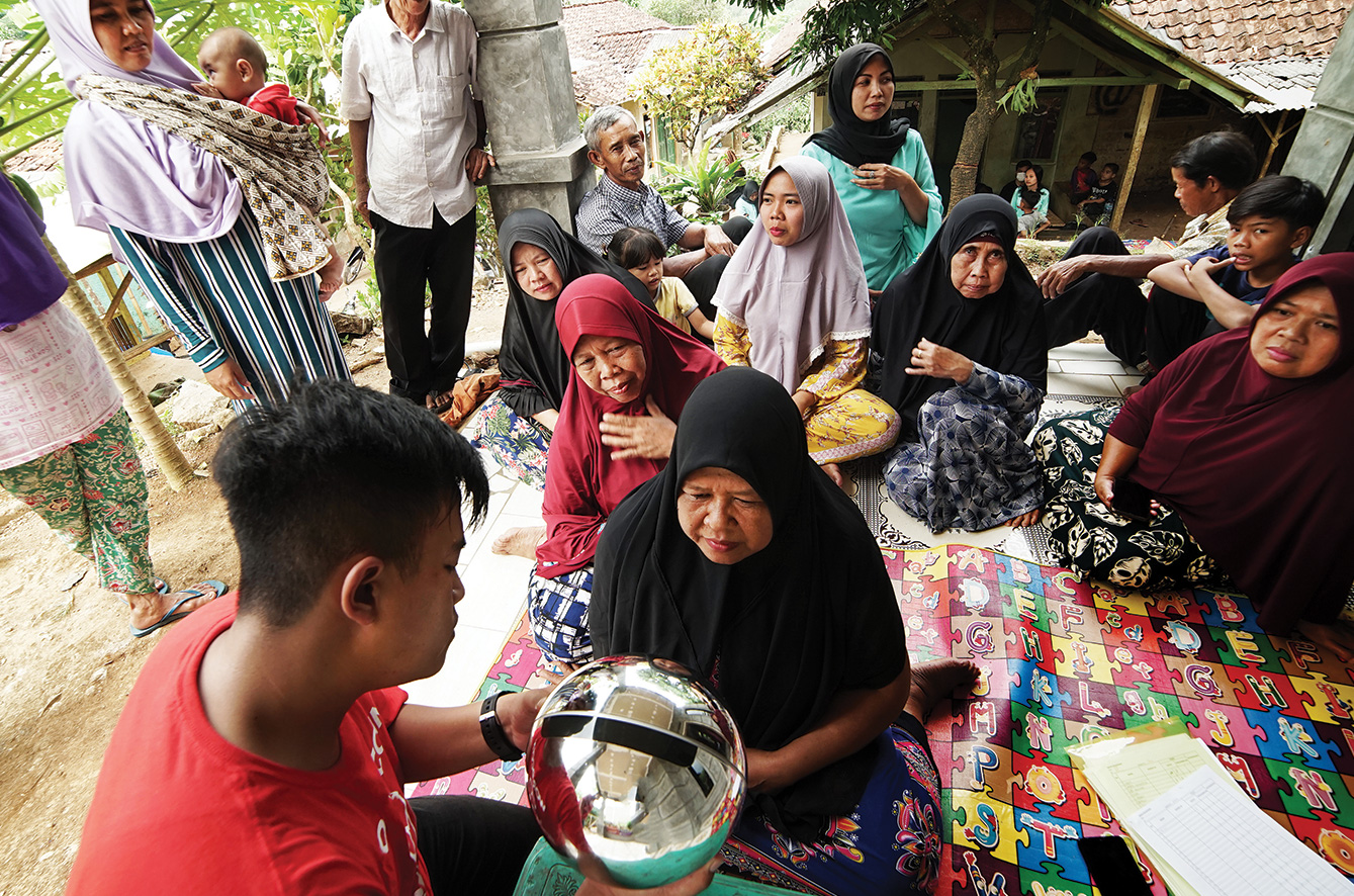 世界币空投时间,世界币从哪获得