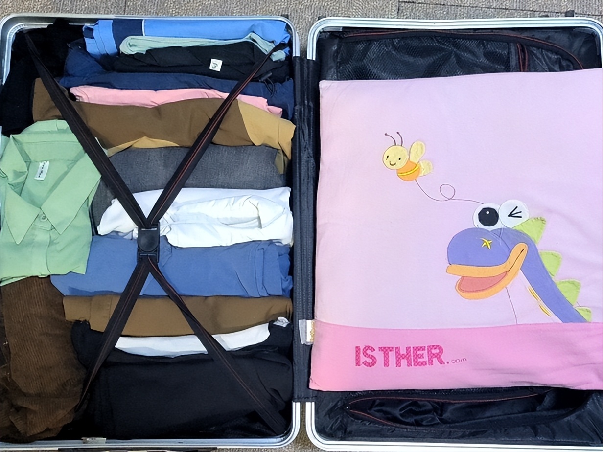 真暖：开学了，“妈妈牌”行李箱，年度最爱…