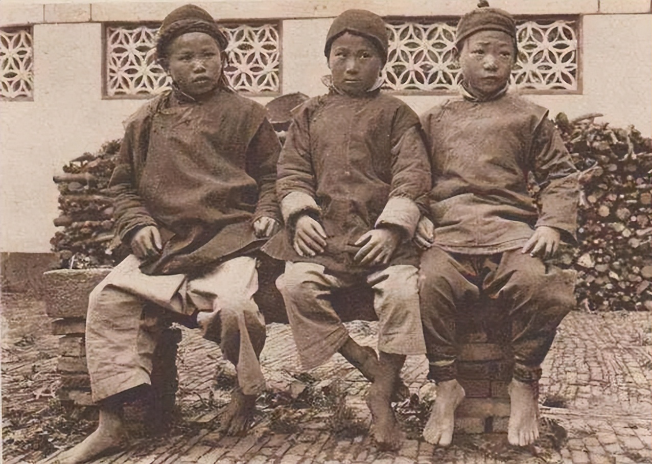 “睡我母亲可以,夺我江山不行!”嫪毐是太监的祖师爷?