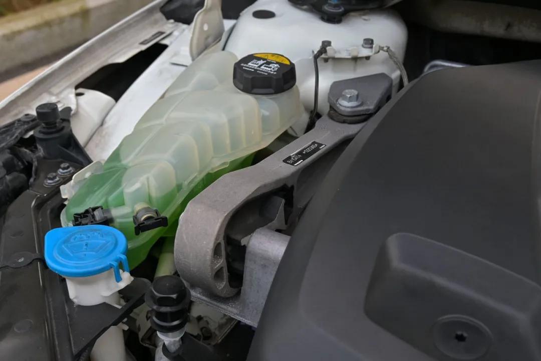 二手沃尔沃v402013值不值得买,二手沃尔沃v402.0t有啥问题么