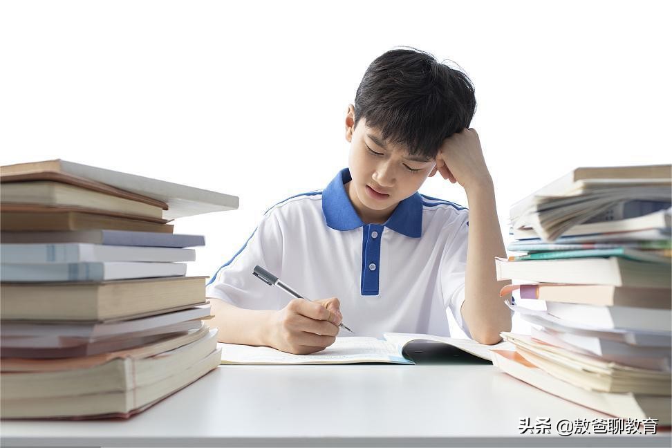 孩子拖延写不完作业怎么解决,孩子作业老是不写完该怎么沟通