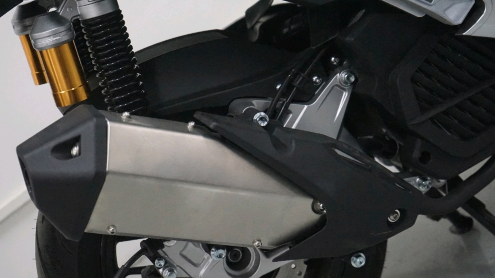 运动踏板adv,五羊本田adv星锐视频