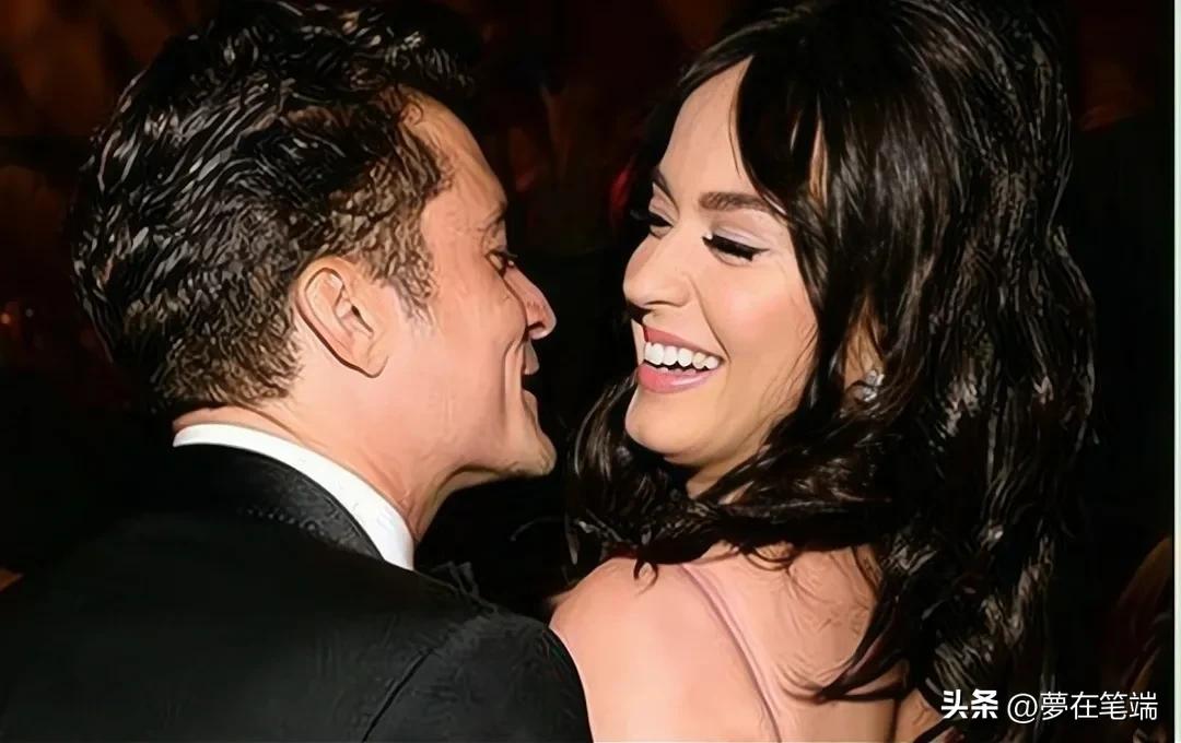 c罗为什么和伊莲娜分开,c罗依然关注着前任伊莲娜