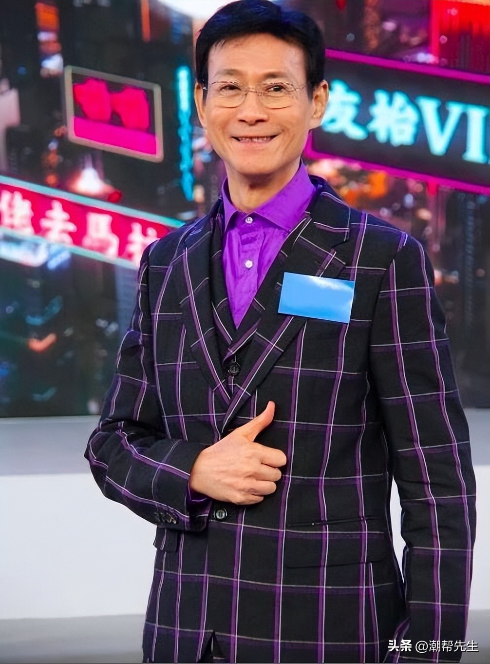 76岁郑少秋谢贤,郑少秋1米76与老年谢贤差不多高