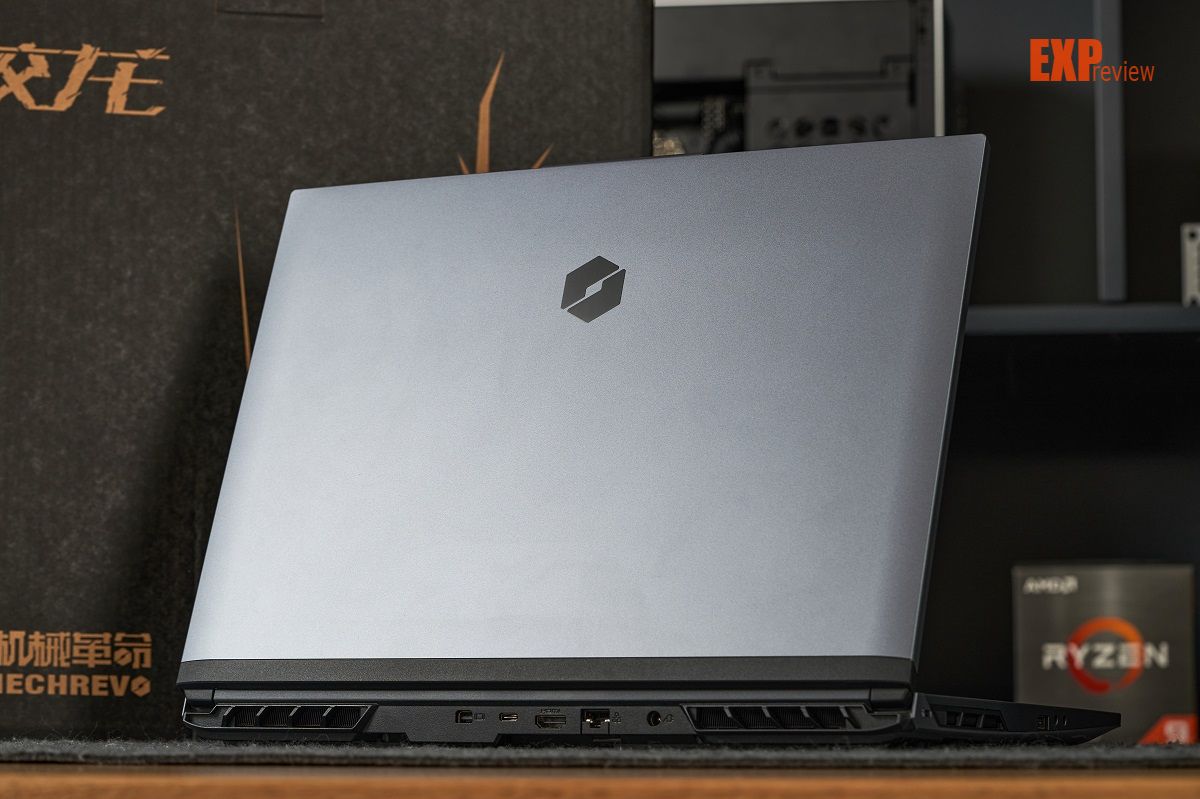 机械革命蛟龙16k4060对比神舟z8d6,机械革命蛟龙16k极光pro旷世g16